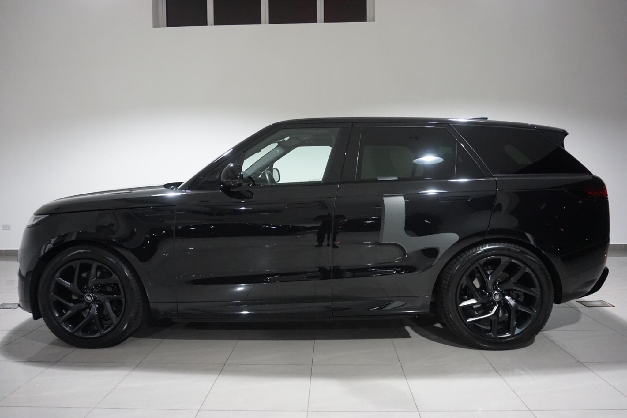 Land Rover Range Rover Sport 3.0 D300 MHEV Dynamic SE Auto 4WD Euro 6 (s/s) 5dr